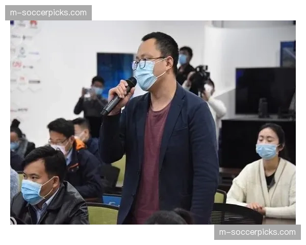 肖华叫停修改65场规则，强调规则正在发挥核心作用